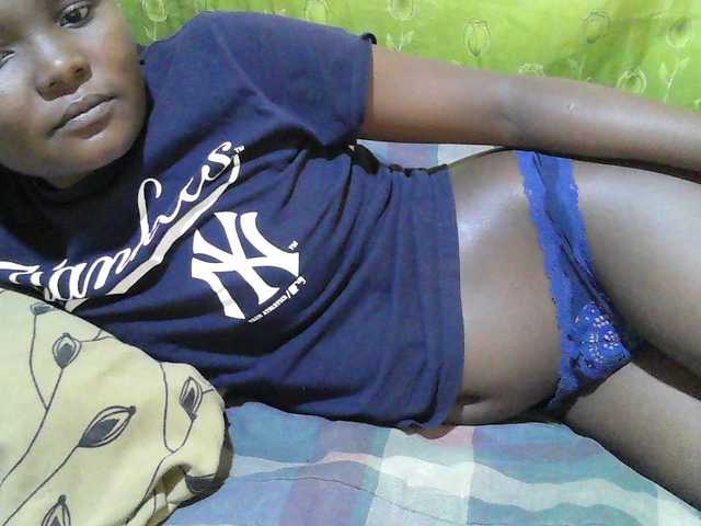 sexy-jenny's BongaCams show and profile