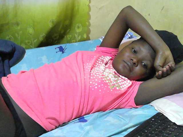 sexy-jenny's BongaCams show and profile