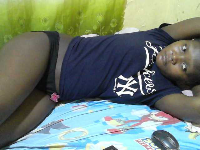 sexy-jenny's BongaCams show and profile