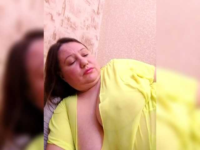 Dilfina's BongaCams show and profile