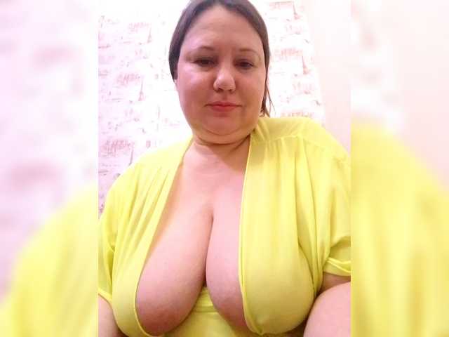 Dilfina's BongaCams show and profile