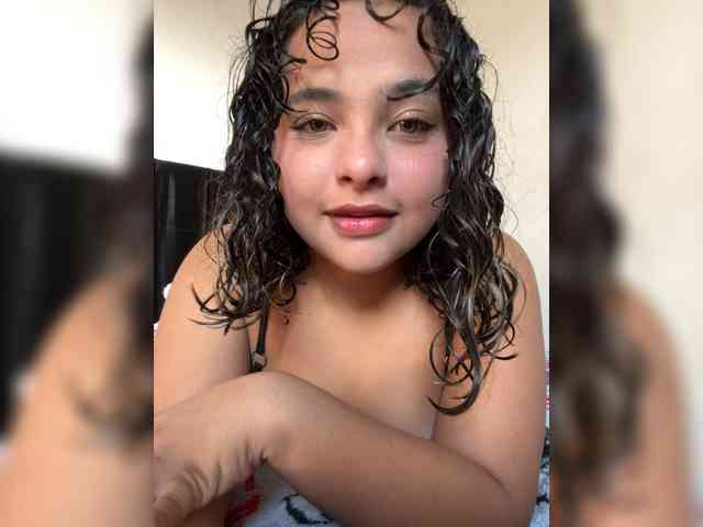 Camilerose Live Webcam on BongaCams