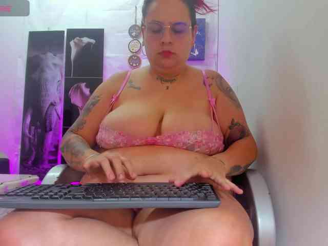 Ashleydreambig webcam