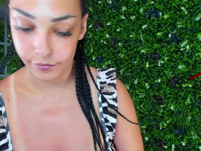 Diamond-naughty webcam