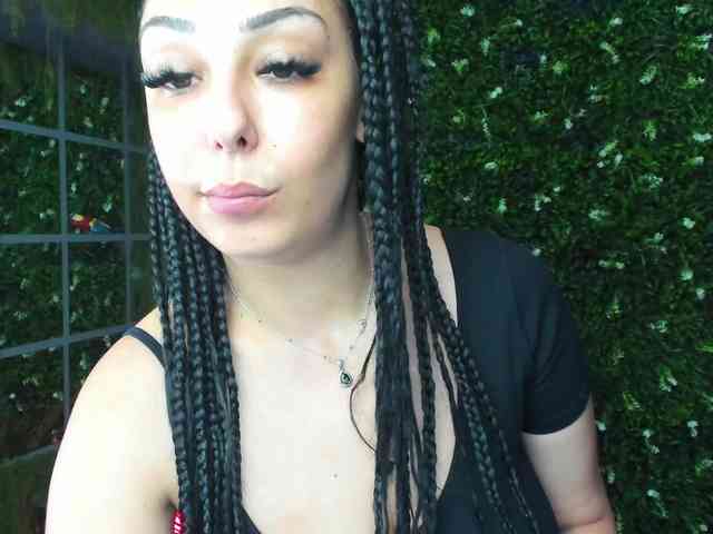 Diamond-naughty webcam