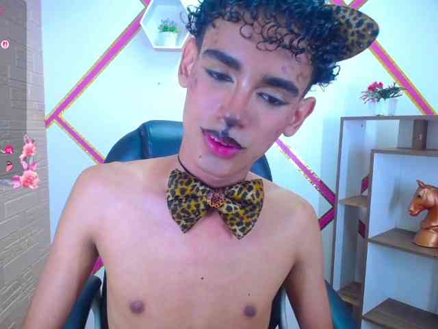 BlakeMils Live Webcam on BongaCams