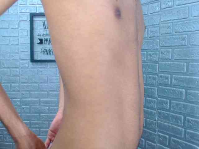 BlakeMils Live Webcam on BongaCams