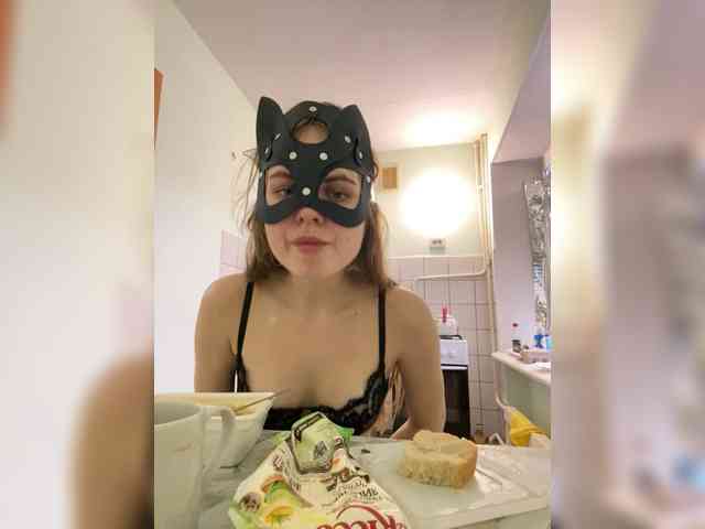 Xzibitzi Live Webcam on {site_name}