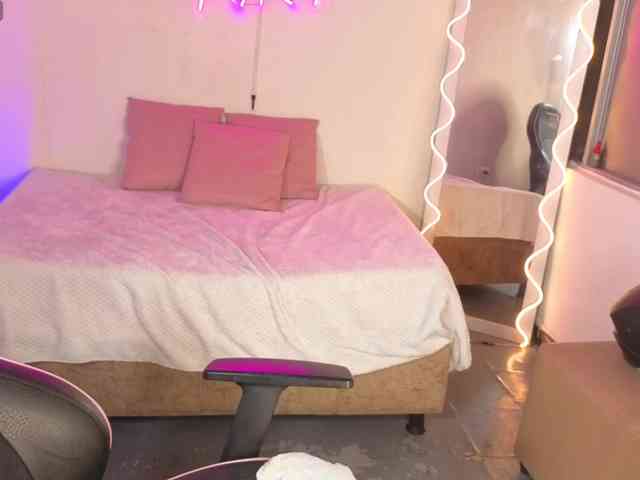 Malory-tay webcam