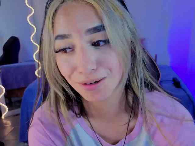 Malory-tay webcam