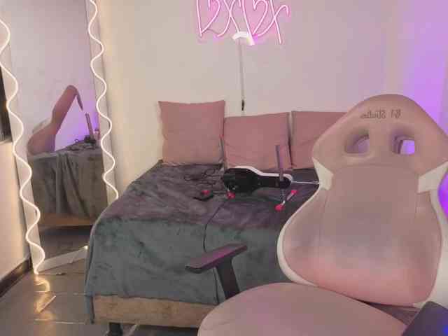 Malory-tay webcam