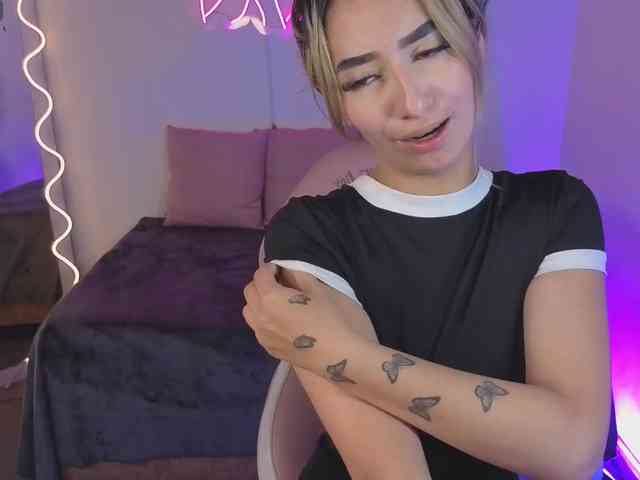 chatroom nude Malory-tay