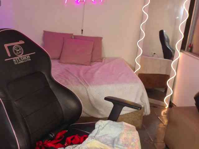 Malory-tay webcam