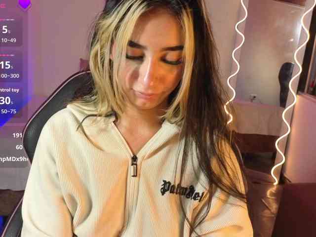 Malory-tay webcam