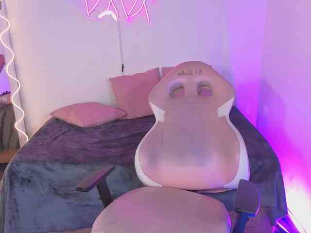 Malory-tay webcam
