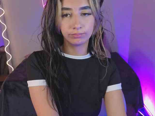 Malory-tay webcam