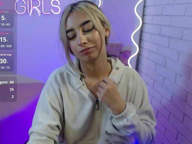 Malory-tay Malory-tay