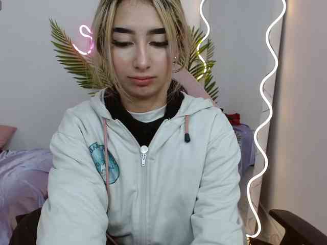 Malory-tay webcam