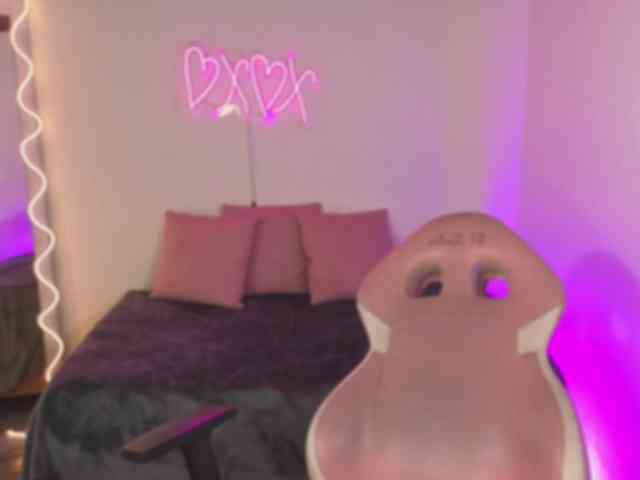 Malory-tay webcam