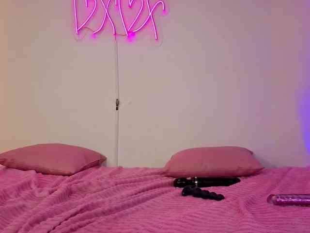Malory-tay webcam