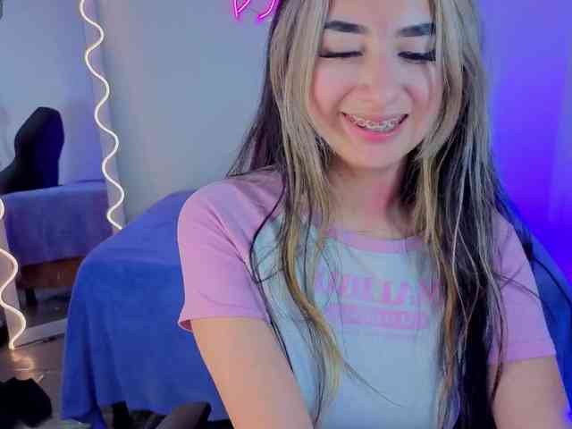 Malory-tay webcam