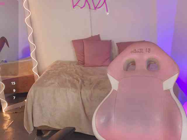 Malory-tay webcam