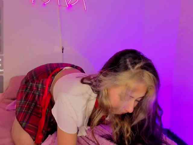 Malory-tay webcam