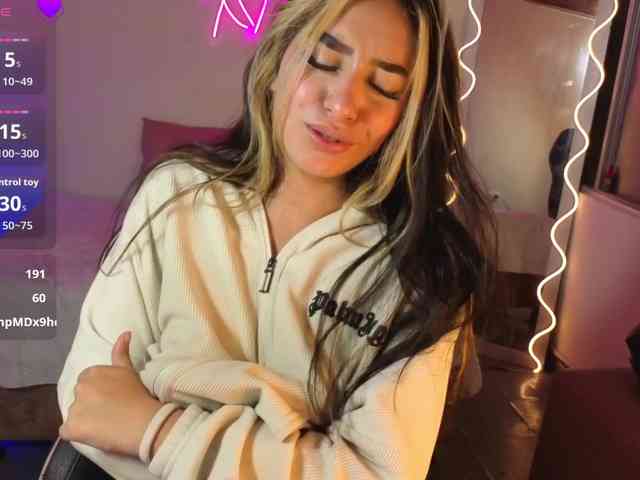 Malory-tay webcam