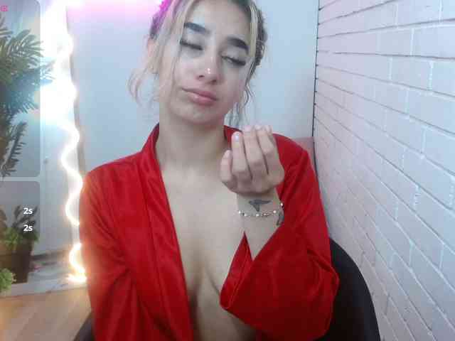 Malory-tay webcam