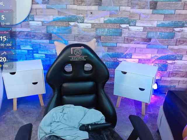 Issa-tay1 webcam