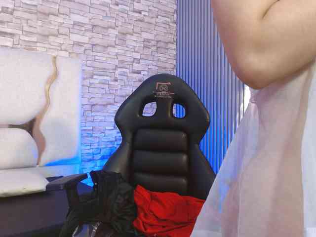 Issa-tay1 webcam