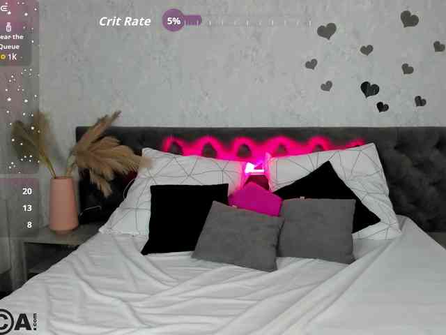 Tonya-Gray webcam
