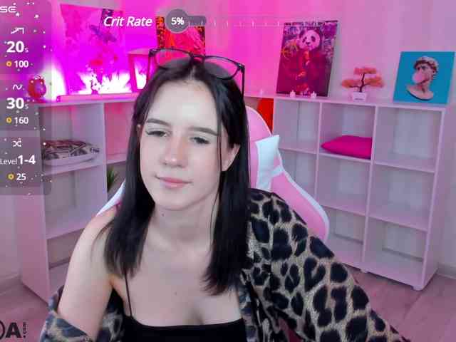 Tonya-Gray webcam