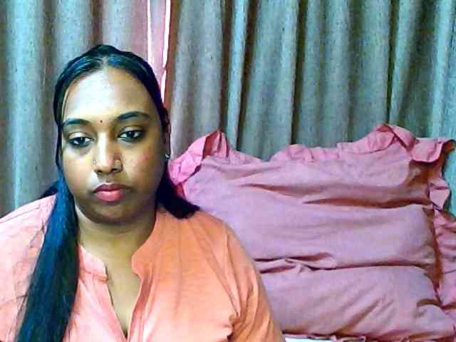 indiandiamon694u webcam