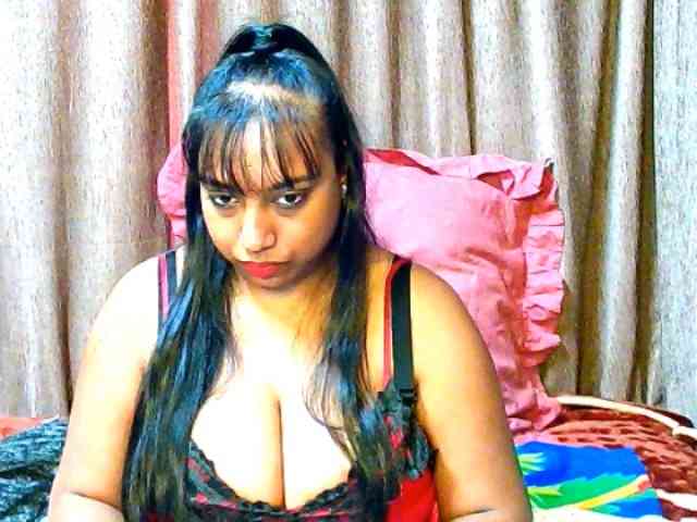 indiandiamon694u webcam