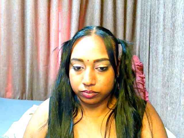 indiandiamon694u webcam