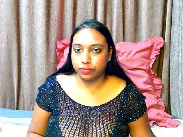 indiandiamon694u webcam