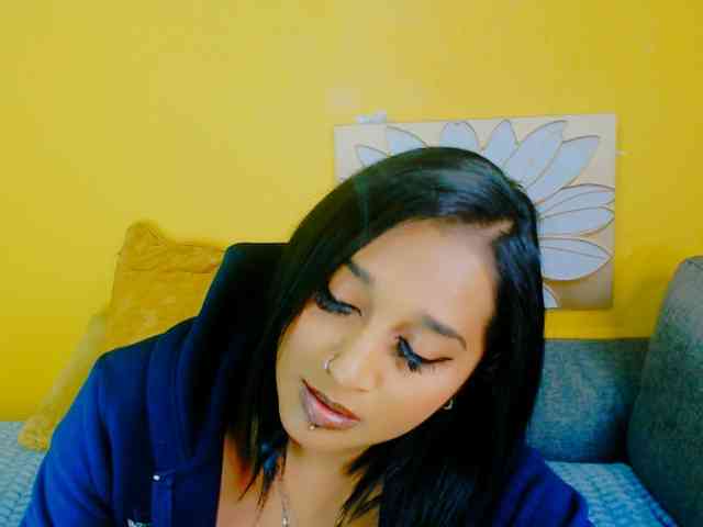 IndianKajolXxx webcam