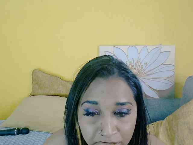 IndianKajolXxx webcam
