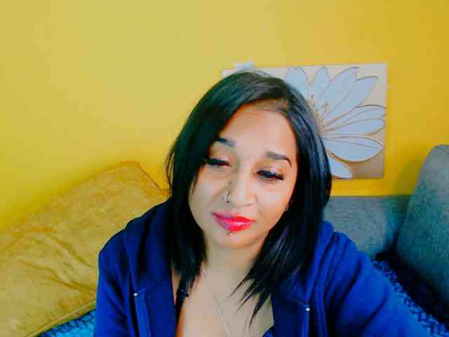 IndianKajolXxx webcam