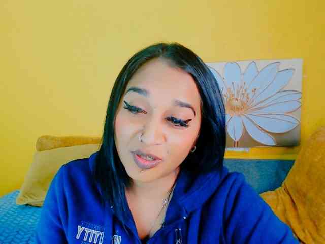 IndianKajolXxx webcam