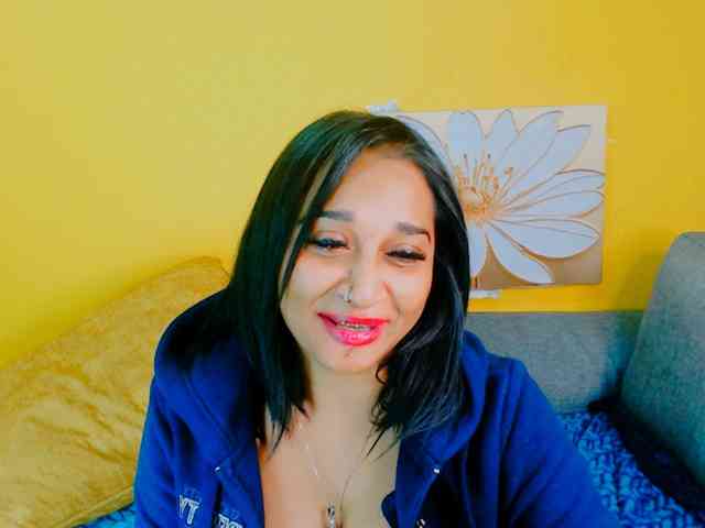 IndianKajolXxx webcam