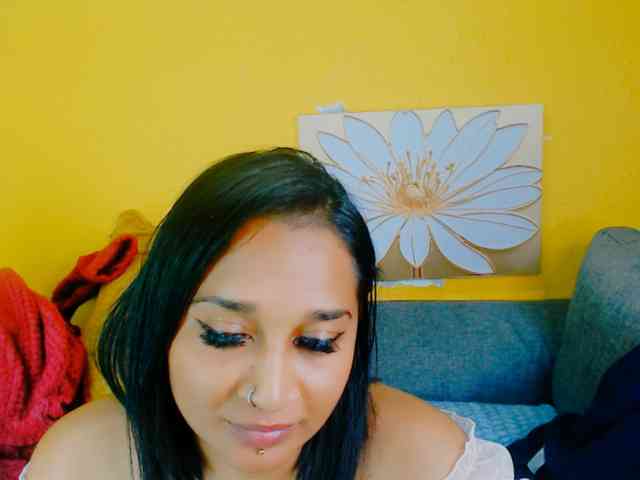 IndianKajolXxx webcam