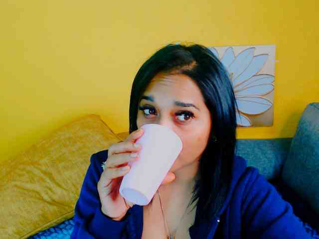 IndianKajolXxx webcam