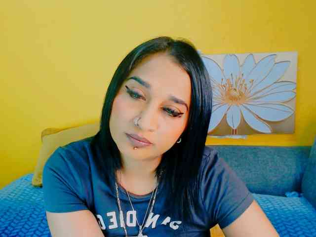 IndianKajolXxx webcam