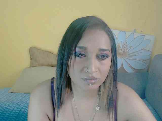 IndianKajolXxx webcam