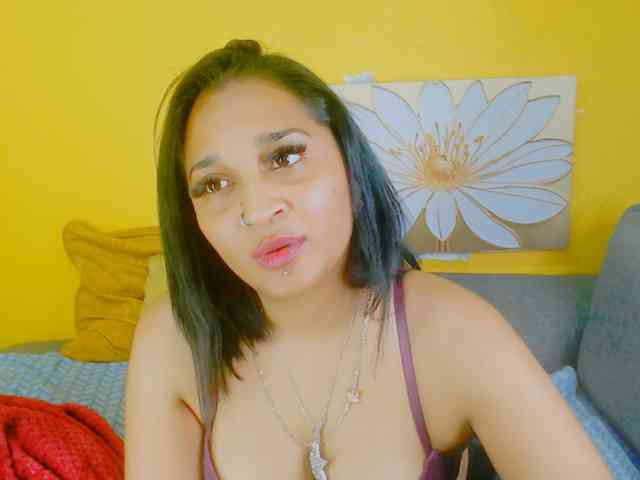 IndianKajolXxx webcam