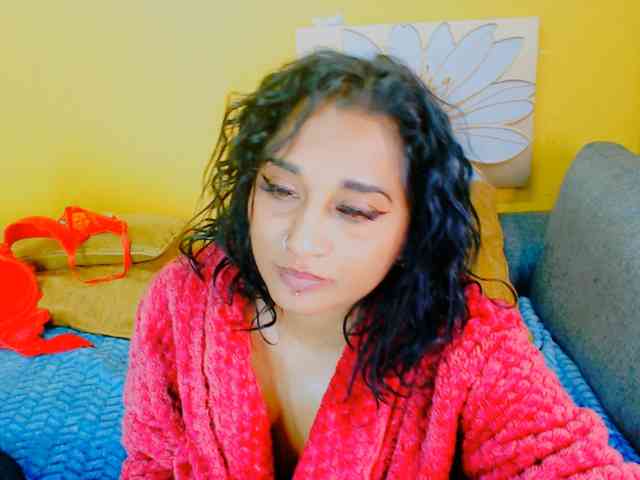 IndianKajolXxx webcam