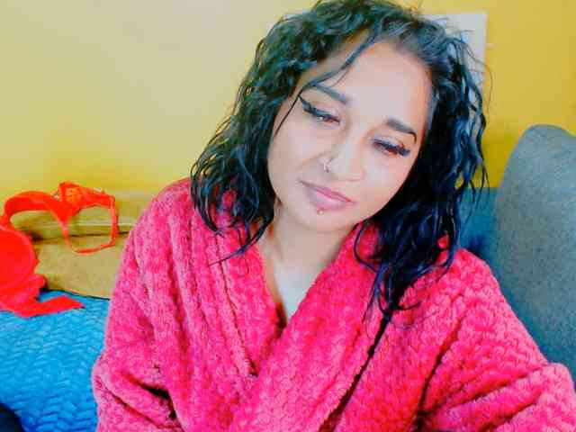IndianKajolXxx webcam