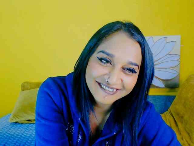 IndianKajolXxx webcam